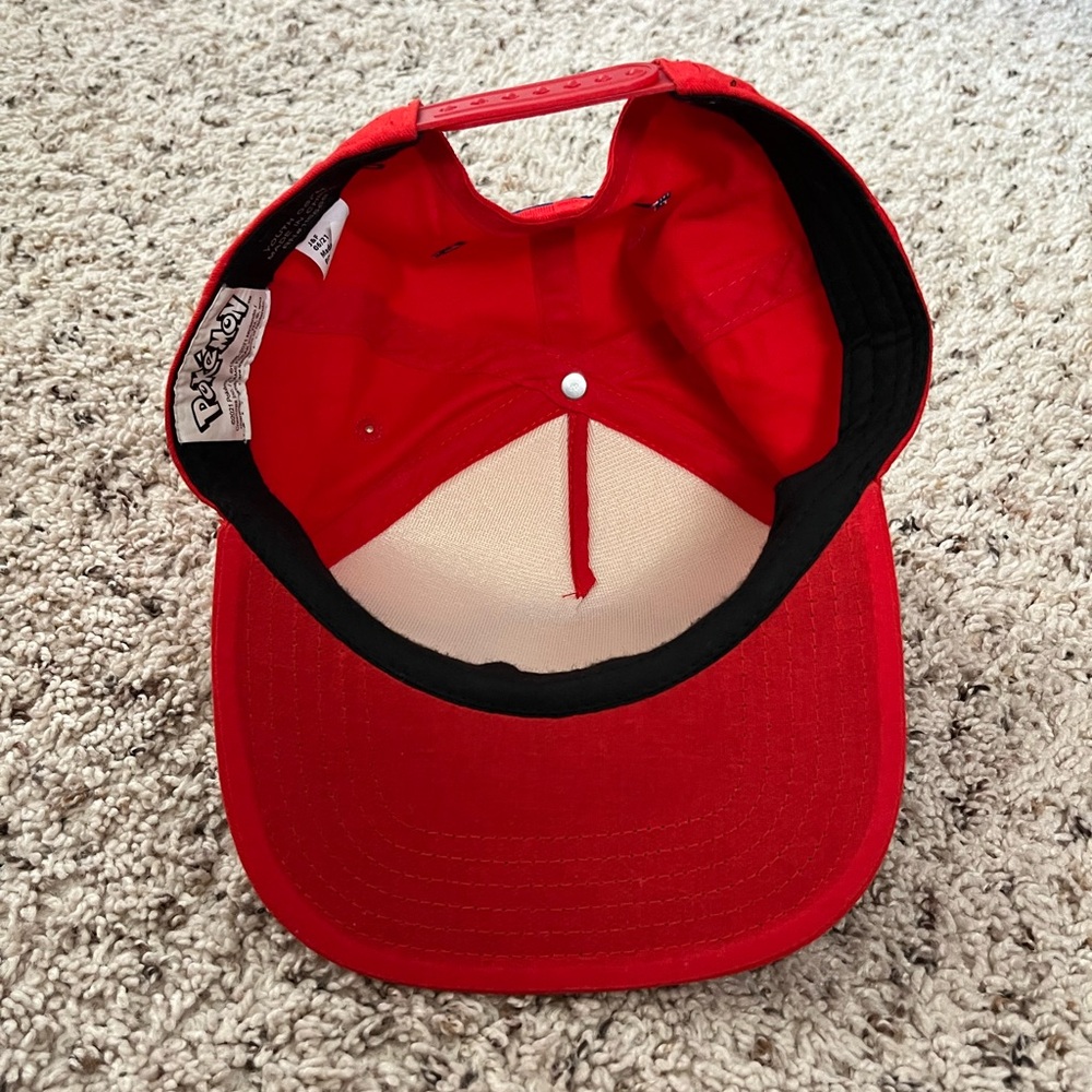 Pokémon Youth OSFM Adjustable Poké Ball Snapback Hat - Picture 2 of 7